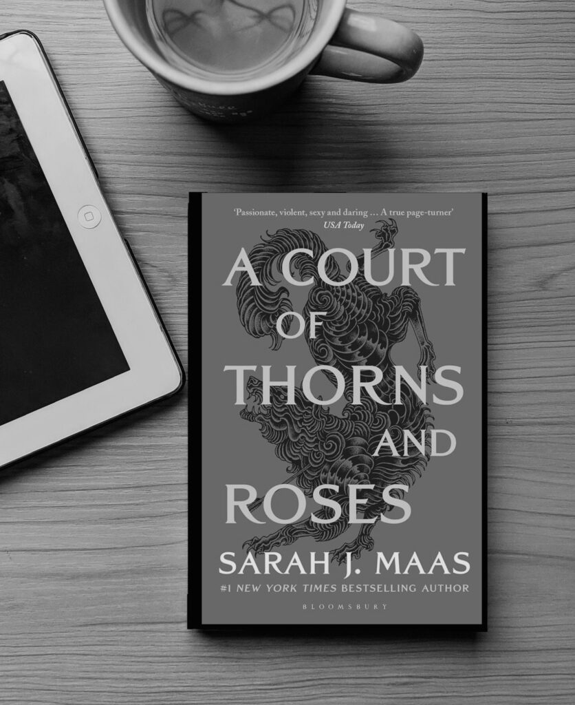Book Review: A Court of Thorns and Roses